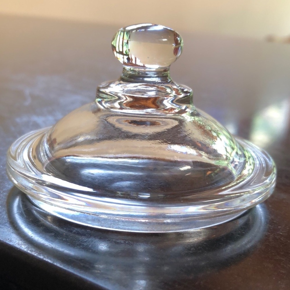 FEDERAL GLASS CO. Jar with Domed Lid - Apothecary/ Vanity/ Jam & Jelly- Vintage - Picture 4 of 7